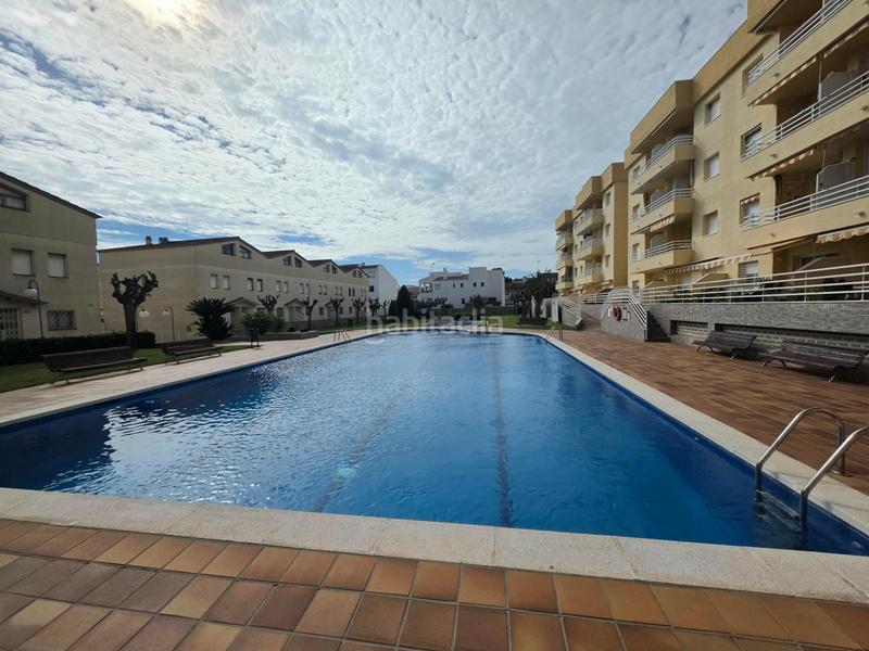 Foto 4b7b6cea-d530-43a6-b18b-378dec5ebb12. Casa adossada amb aparcament piscina a Clarà Torredembarra