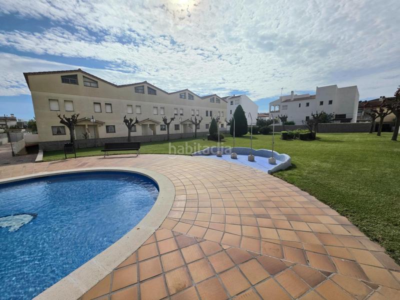 Foto 4c974361-5ec8-4398-a30e-85d351759602. Casa adossada amb aparcament piscina a Clarà Torredembarra