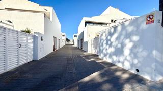 Chalet  Carrer marinada 55. Chaleten mas mel calafell  tu refugio junto al mar!