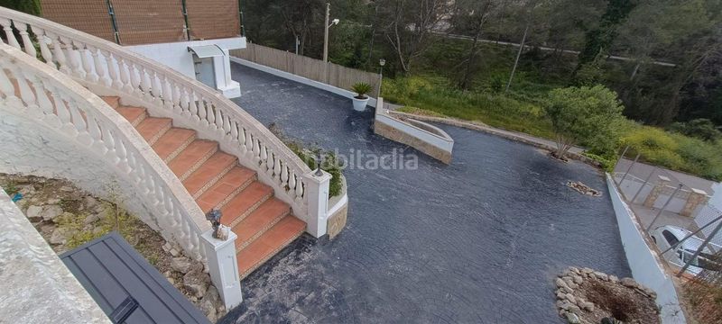 Foto d16d212b-6ee2-4766-b05d-1b76b838d02d. Casa amb piscina a Olivella