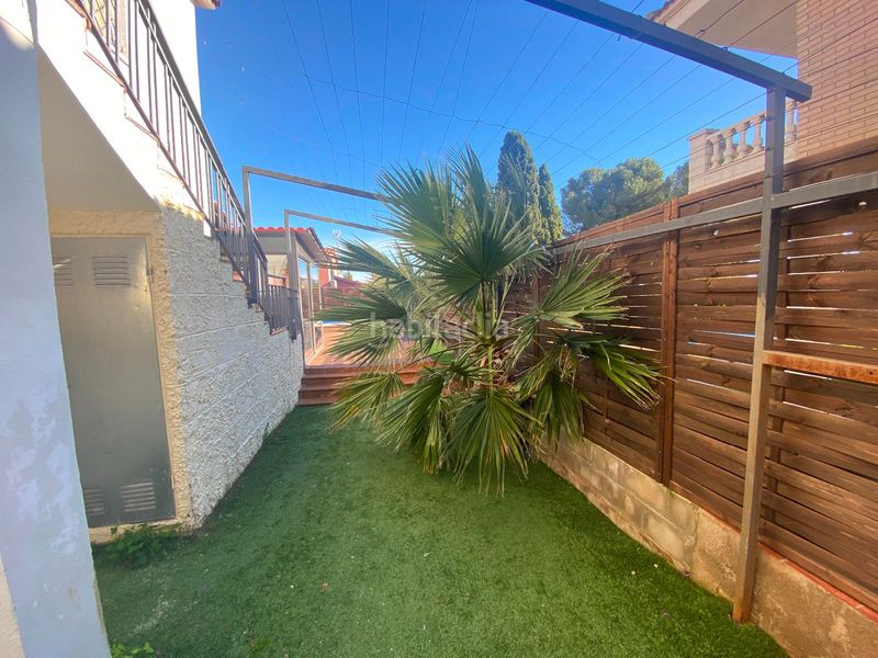 Foto 0248e9e5-cc35-4e6e-970d-958dd0897289. Xalet amb aparcament piscina a Cunit residencial Cunit