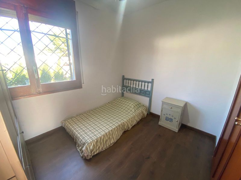 Foto 4b6d26a7-60a9-48ef-ad40-35ec36fcd928. Xalet amb aparcament piscina a Cunit residencial Cunit