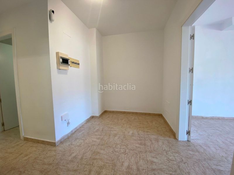 Foto 0ee95d53-f1ea-42a9-89eb-c453bd22b8e0. Casa adossada a illes filipines 26 a Segur de Calafell nucli urbà Segur de Calafell