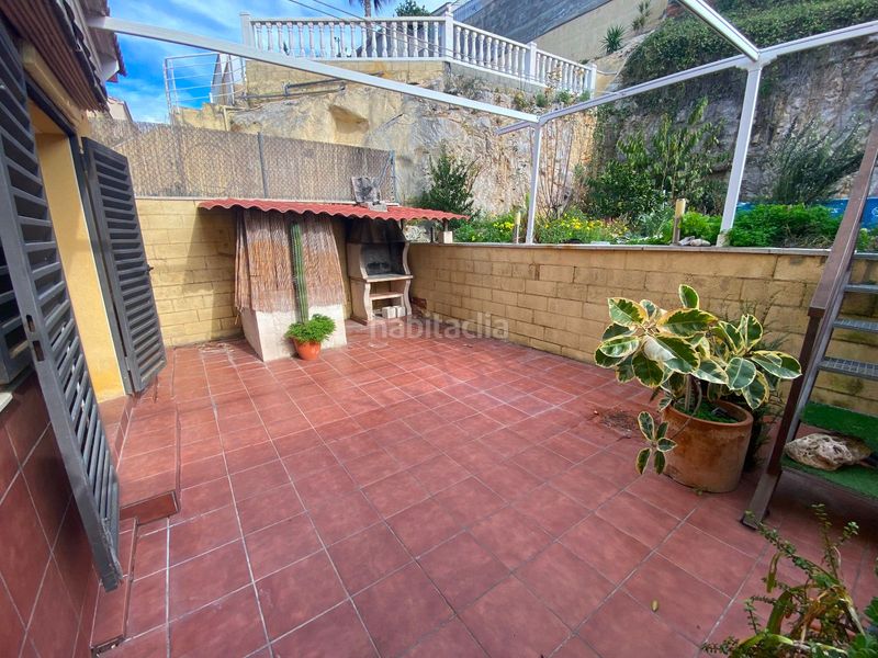 Foto b8d2b5c6-1480-4ff8-bd4e-470f47add4af. Casa adossada a illes filipines 26 a Segur de Calafell nucli urbà Segur de Calafell