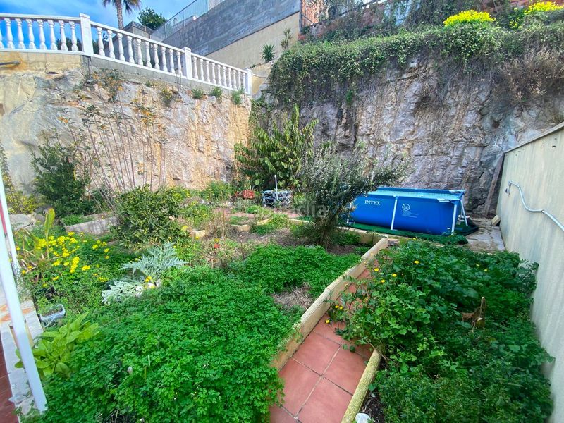 Foto babed55a-d6ed-4652-b65d-4e73805ff7d9. Casa adossada a illes filipines 26 a Segur de Calafell nucli urbà Segur de Calafell