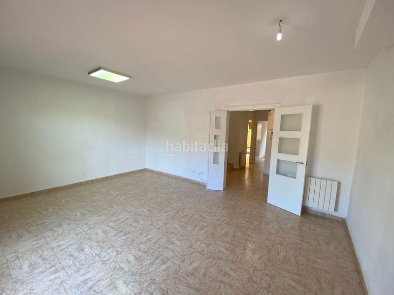Foto c72f6a1f-0fdd-488f-b56b-7481715ab4af. Casa adossada a illes filipines 26 a Segur de Calafell nucli urbà Segur de Calafell