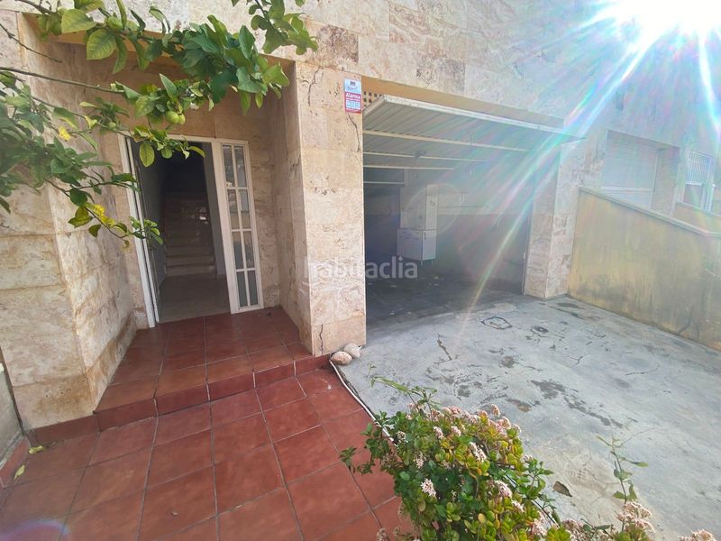 Foto cbc353c6-6706-4cb2-8d2f-dd34836a7903. Casa adossada a illes filipines 26 a Segur de Calafell nucli urbà Segur de Calafell