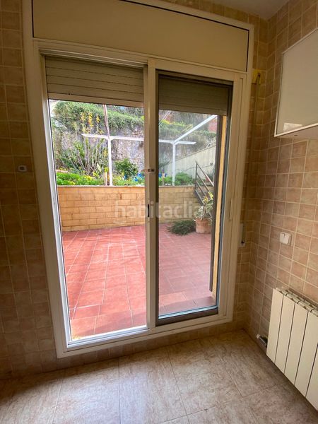 Foto ceb656d8-bb44-49e7-83f0-e0ae1f05d1c0. Casa adossada a illes filipines 26 a Segur de Calafell nucli urbà Segur de Calafell