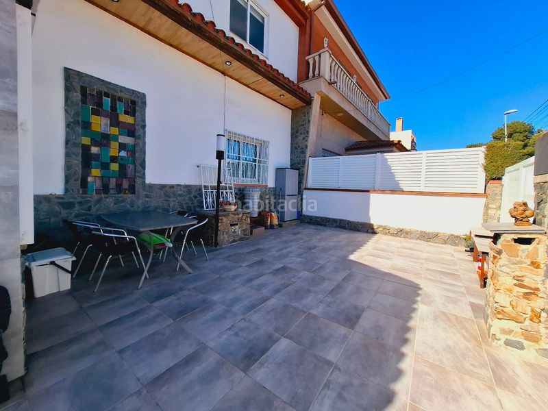 Foto 9bb56d83-4beb-428e-9df7-b4d1a1a835b0. Casa amb calefacció aparcament piscina a Cunit residencial Cunit