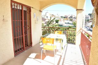 Chalet  Assutzena. Casa independiente en nou vendrell