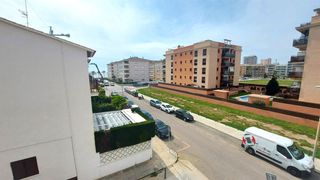 Pis  Avinguda del moss�n jaume soler. Piso lateral al mar en calafell