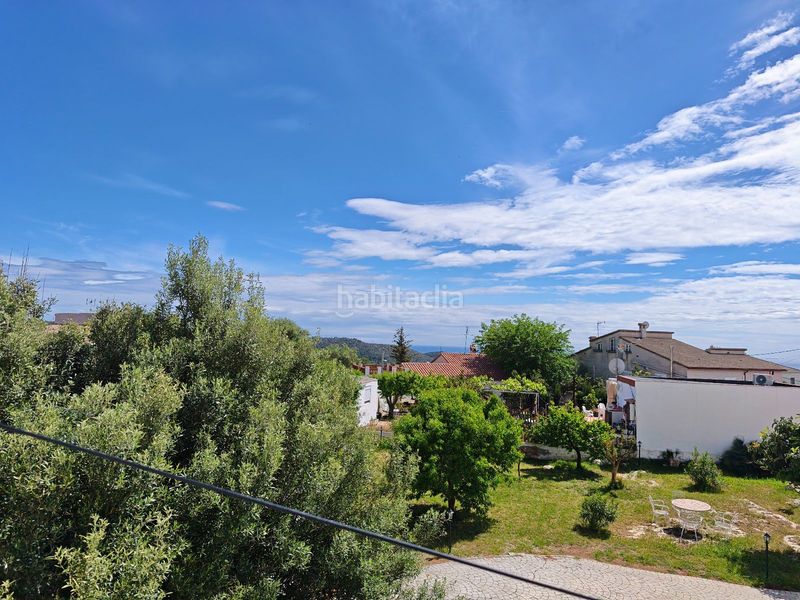 Foto 0ff84f6b-8d5f-4d51-9dc6-4e05f2317760. Chalet en Bellvei