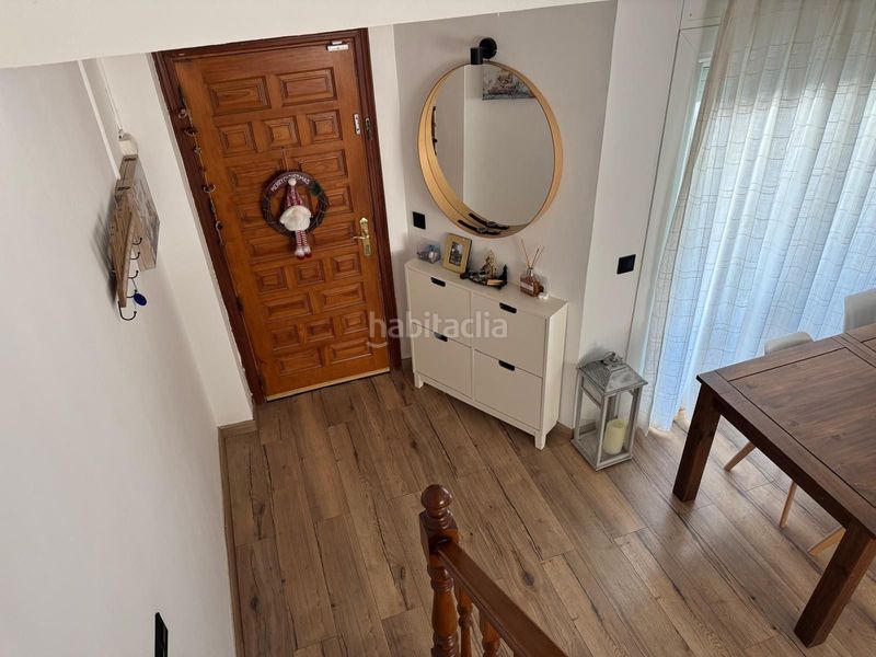 Foto 03358389-f17c-4b8b-8244-189932179509. Casa adossada amb aparcament a Cunidor Cunit