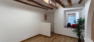 Casa  Barceloneta alta. Casa de pueblo totalmente reformada con gran terraza en el coraz