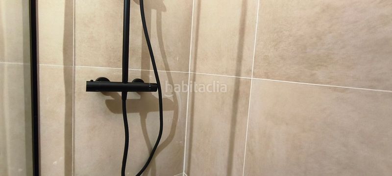 Foto bd9b55d3-9c3f-4d05-b019-f8e9d1bc10bb. Casa amb calefacció a Centre Vendrell (El)