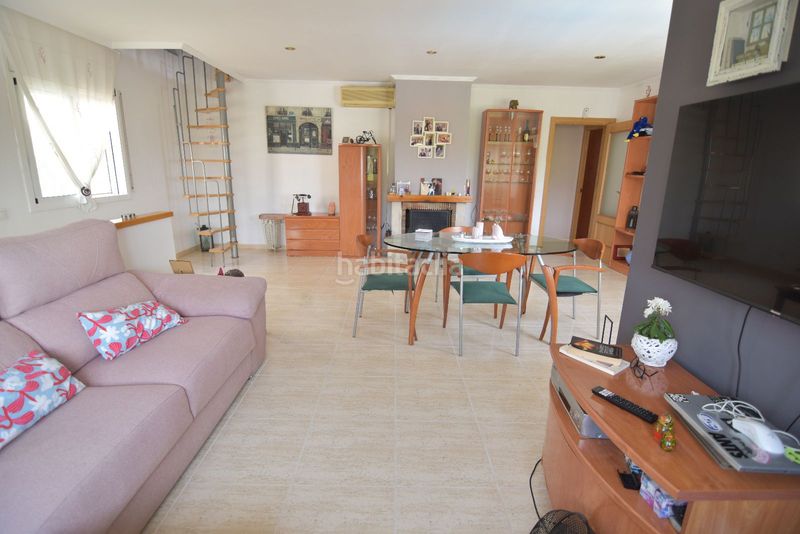 Foto c176927a-9eca-45fc-b7dd-b6ef2a63259d. Casa adossada amb calefacció aparcament piscina a Roda de Barà