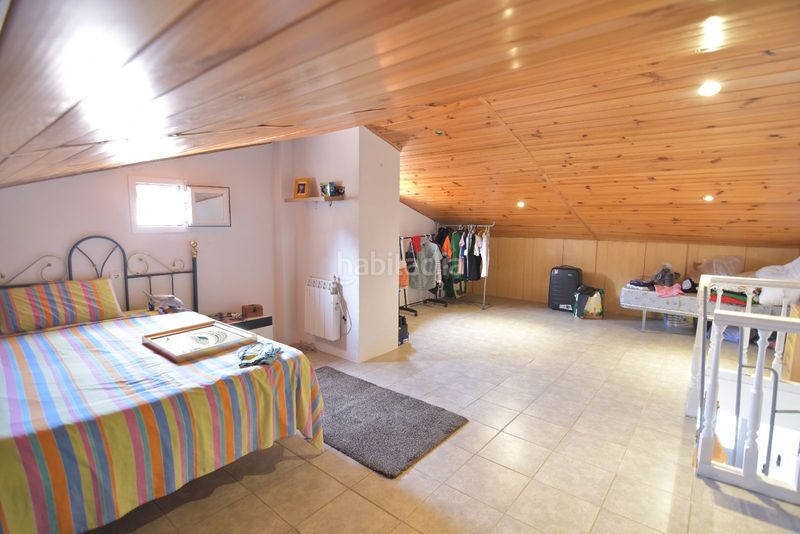 Foto f772110d-2ba2-4fc2-b059-1f000222128c. Casa adossada amb calefacció aparcament piscina a Roda de Barà