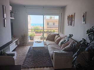 Appartamento  Stuttgart. Bonito piso de dos habitaciones  en  cunit playa