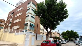 Pis a Baixador 19. Planta baja con terraza de 100 m a un paso de la playa y de la e