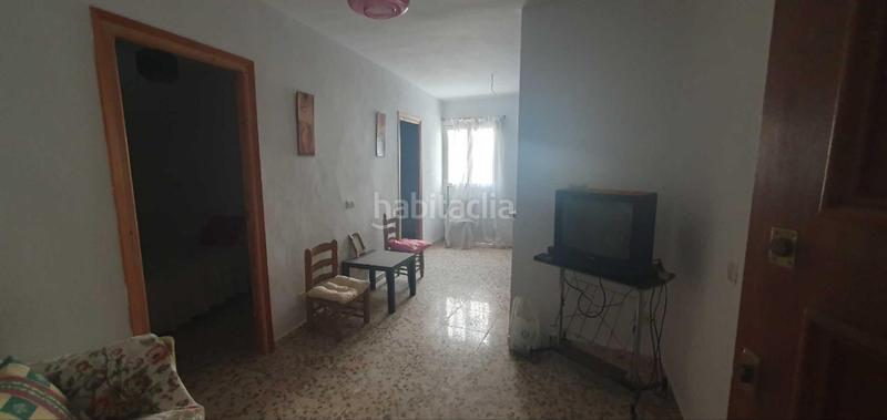 Foto a01dff64-80a4-4527-a9c9-ee6f7492ceb0. Edifici a Tolox