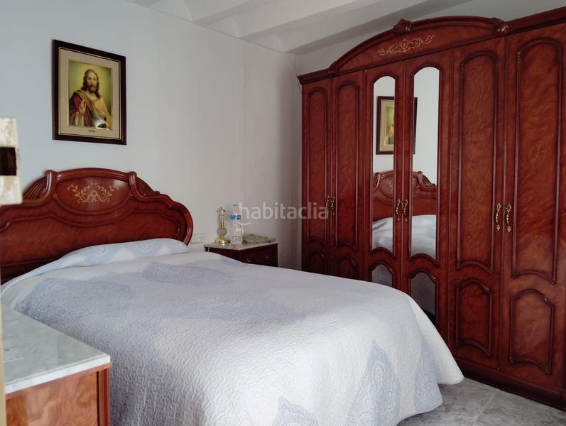 Foto ffb7f7f7-2c4c-44b0-abbb-d3db0fd0c33c. Masia a Huelma