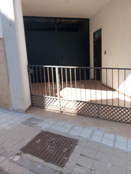 Foto e81572db-be86-4867-950c-2a2ca0a74664. Masia amb aparcament a Huelma