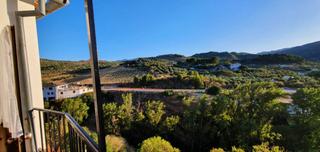 Masia a Burgo (El). Casa acogedora en el burgo
