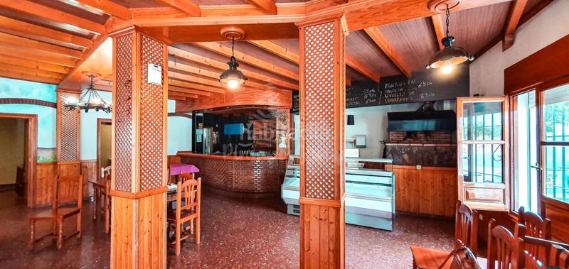 Foto c79a749f-4bc7-4acd-987b-861afcb4e0a6. Local commercial dans Yunquera