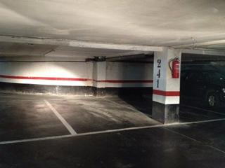 Aparcament cotxe  Nicolás alcorta kalea. Parcela de garaje grande (aprox. 20m2) nicolas alcorta (torres z
