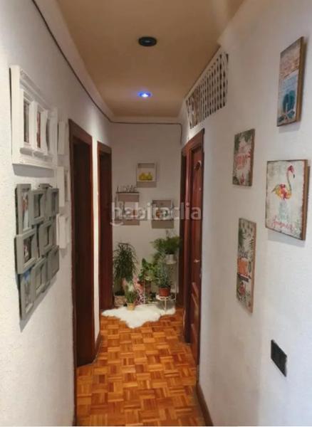 Foto 09cf47cc-507a-4f7e-90df-145bf6daa3db. Piso irala con 3 habitaciones, 1baño y balcón en Iralabarri Bilbao