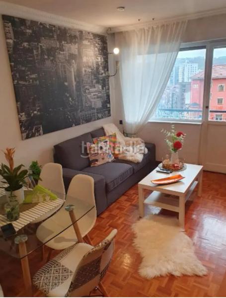 Foto cd5ab63b-586f-400f-8e3c-dc78dda84eab. Piso irala con 3 habitaciones, 1baño y balcón en Iralabarri Bilbao