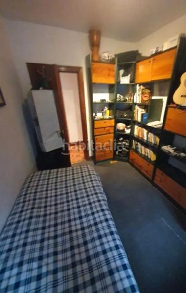 Foto e2dd25a0-83fe-4525-bd90-9558ccdd9103. Piso irala con 3 habitaciones, 1baño y balcón en Iralabarri Bilbao