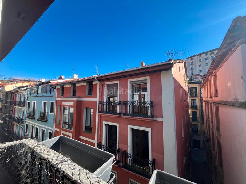 Foto 1f868411-23e9-4108-be92-16aa1f39a7d7. Appartamento con riscaldamento in Casco Viejo Bilbao