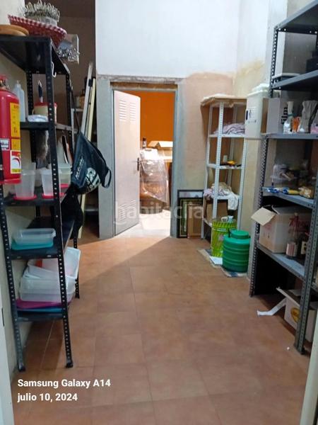 Foto 6457fd3d-2f97-4e0a-adbb-ce2f24e06a70. Local comercial en Granada (La)