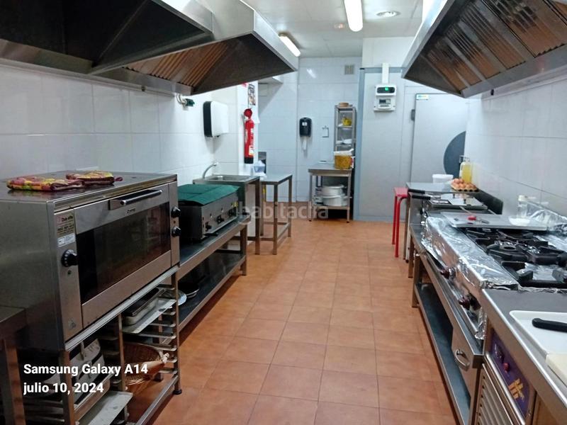 Foto bb46eaaf-e0b4-479c-acd3-4bafe3cdc2db. Local comercial en Granada (La)