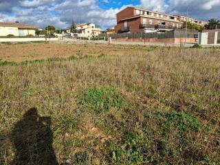 Residential Plot in Llus companys 11