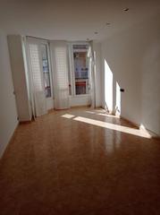 Rent Flat  De font-rubí. Vive al lado del centro!
