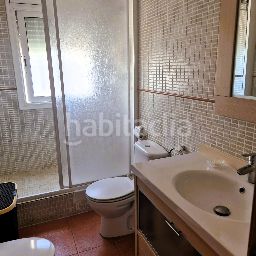Foto d4e74514-b37c-4181-8955-29bf3ad3aee9. Xalet amb calefacció aparcament a Olèrdola