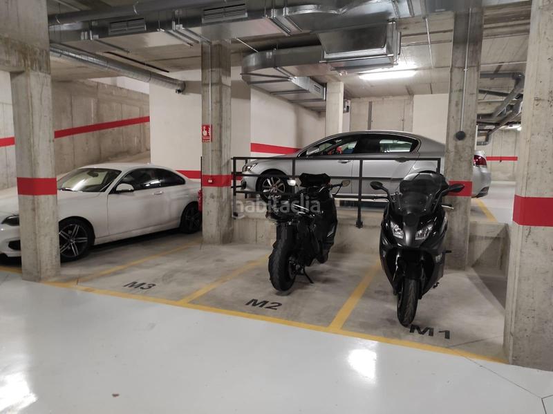 Foto d2b5ada2-a9d6-4207-a895-b99d91a482af. Parking moto plaza de aparcamiento para moto !!! en Castellar del Vallès