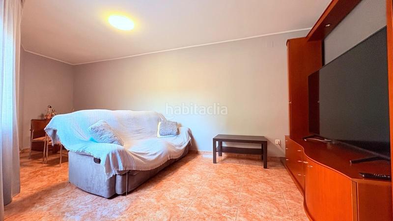 Foto d5049c9f-9efa-42c4-99c7-5322a4362f3a. Casa amb calefacció aparcament a Can Puiggener Sabadell