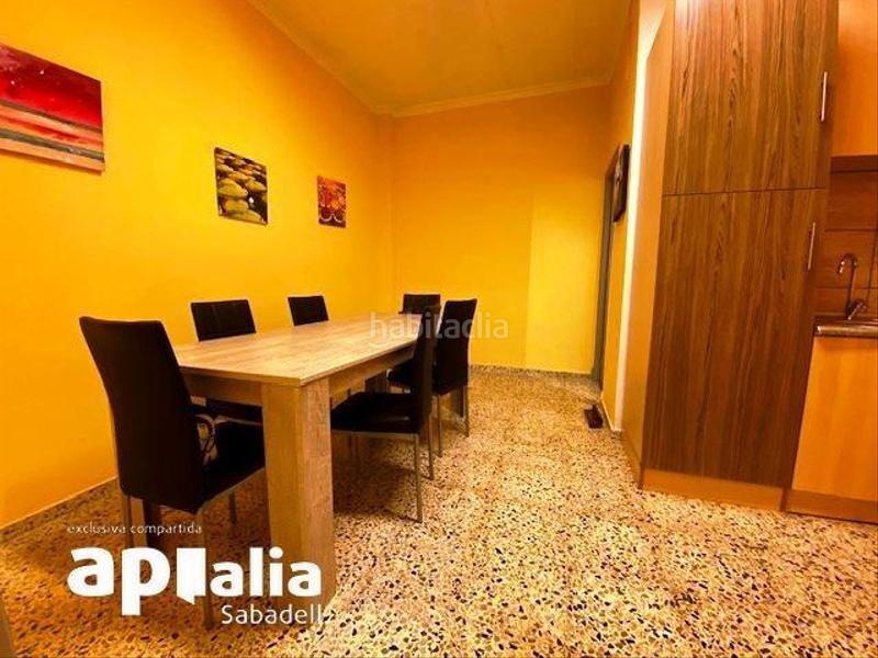 Foto 8c416427-bc6a-4f9e-b1f6-521b1c38bc11. Local comercial local polivalente en Can Rull ideal para yoga y terapias alternativas en Sabadell