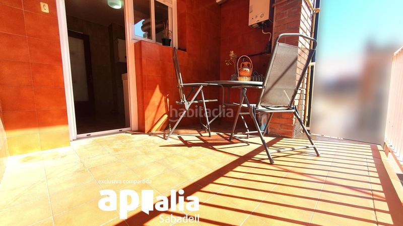 Foto 18fbe90d-22fd-4b60-a09a-7a4376a5bb34. Casa adossada amb aparcament a Eixample Sabadell