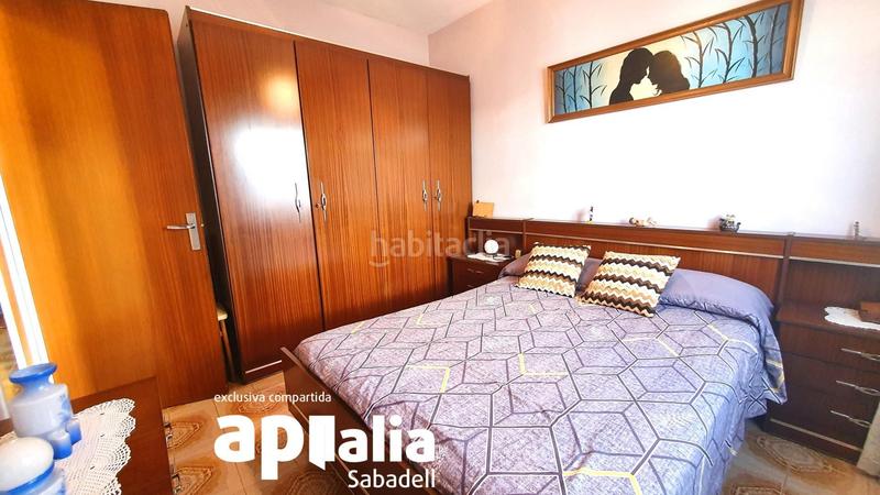 Foto 385f5e40-25a4-4a03-bddd-aeacc65756ef. Casa adossada amb aparcament a Eixample Sabadell
