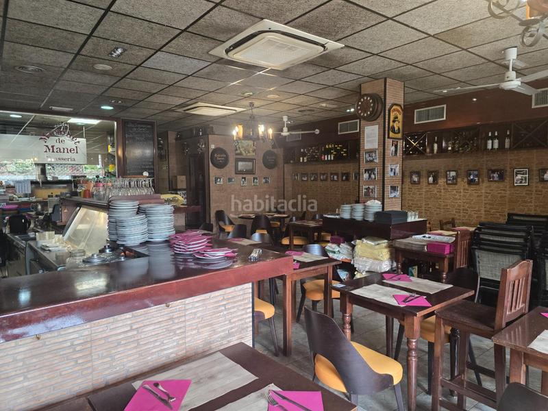 Foto b5eedf0c-815e-481e-9dcf-150ed81a7b4f. Local comercial se traspasa el mesonet del manel!!! en Castellar del Vallès