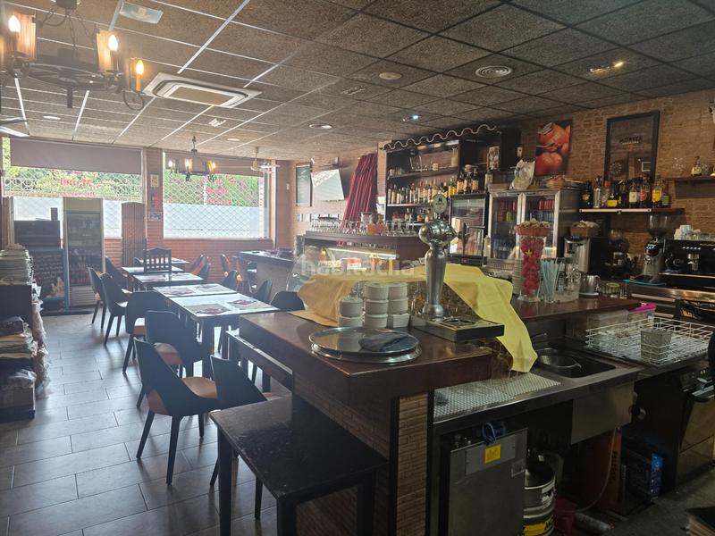 Foto aa9c3d8a-8612-4006-9ea1-0db25df77e32. Pas-de-porte local commercial dans Eixample - Can Bogunyà Castellar del Vallès