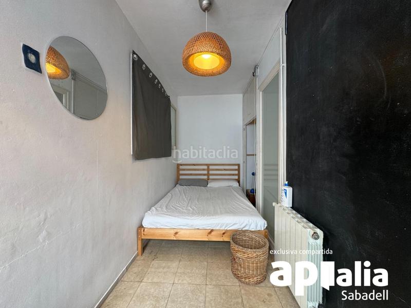 Foto e2472aed-57bd-41c3-aa1d-921fa2583b15. Reihenhaus mit heizung in Gràcia Sabadell