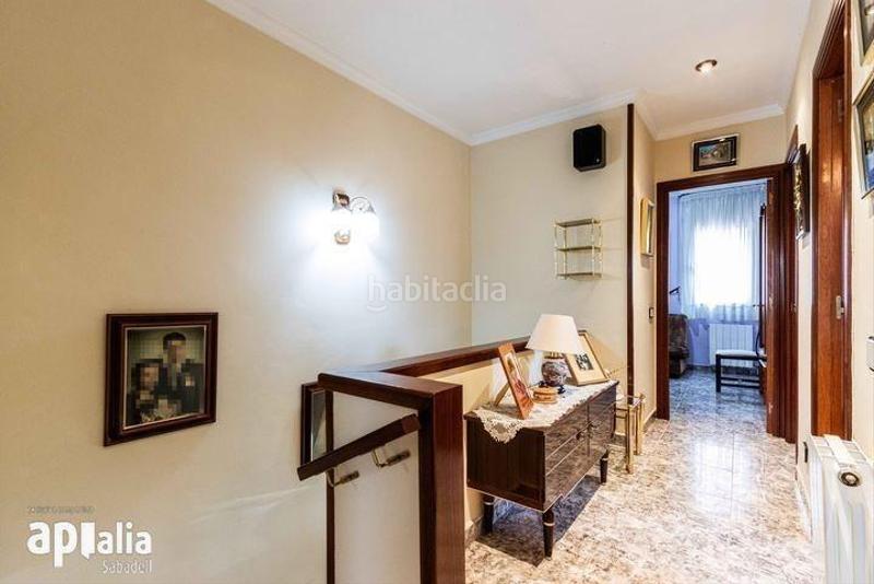 Foto ade92ee4-6b69-4c14-a058-0bdfde434a52. Casa  adosada en Can Rull con garaje! en Can Rull Sabadell