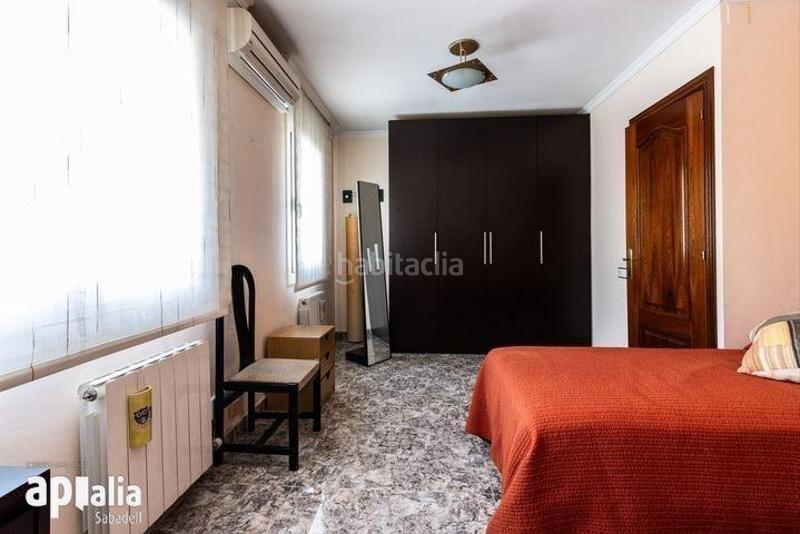 Foto deb95227-5421-4f1f-9910-fecfa80fdf0a. Casa  adosada en Can Rull con garaje! en Can Rull Sabadell