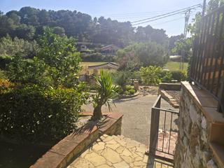 Chalet  Maristany. Casa a cuatro vientos con parcela y encanto natural en font del