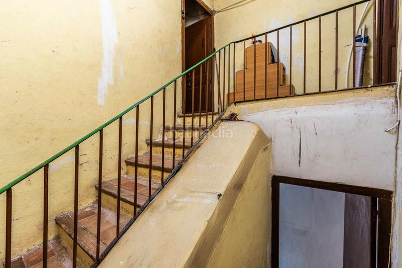 Foto 9db7a8ba-20b6-41c8-8e4c-ea84e4102ab1. Casa adossada a Sant Llorenç Savall